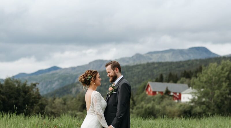 organisez un mariage inoubliable à la montagne : idées de lieux, conseils pour la décoration et inspiration pour une cérémonie romantique en pleine nature.