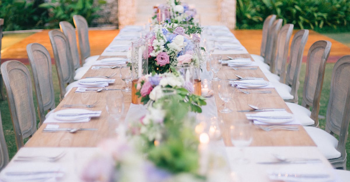 découvrez nos idées et inspirations pour une décoration de mariage en plein air élégante et romantique. conseils, thèmes et astuces pour sublimer votre cérémonie extérieure et créer une ambiance mémorable.
