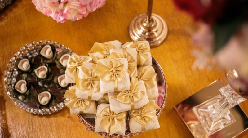 découvrez des idées originales de cadeaux d'invités pour mariage qui surprendront vos proches et rendront votre événement inoubliable. inspirez-vous pour offrir le souvenir parfait à vos convives !