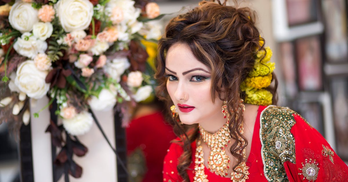 découvrez nos conseils et inspirations pour un maquillage de mariage parfait : astuces, tendances et idées pour sublimer votre beauté le jour j.