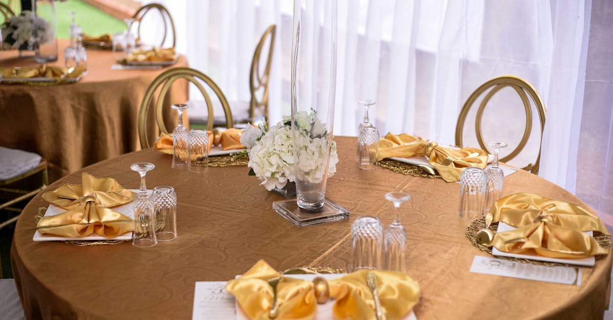 découvrez des idées de menus de mariage variés et raffinés pour sublimer votre réception. inspirez-vous de suggestions gastronomiques pour un repas de noces inoubliable.