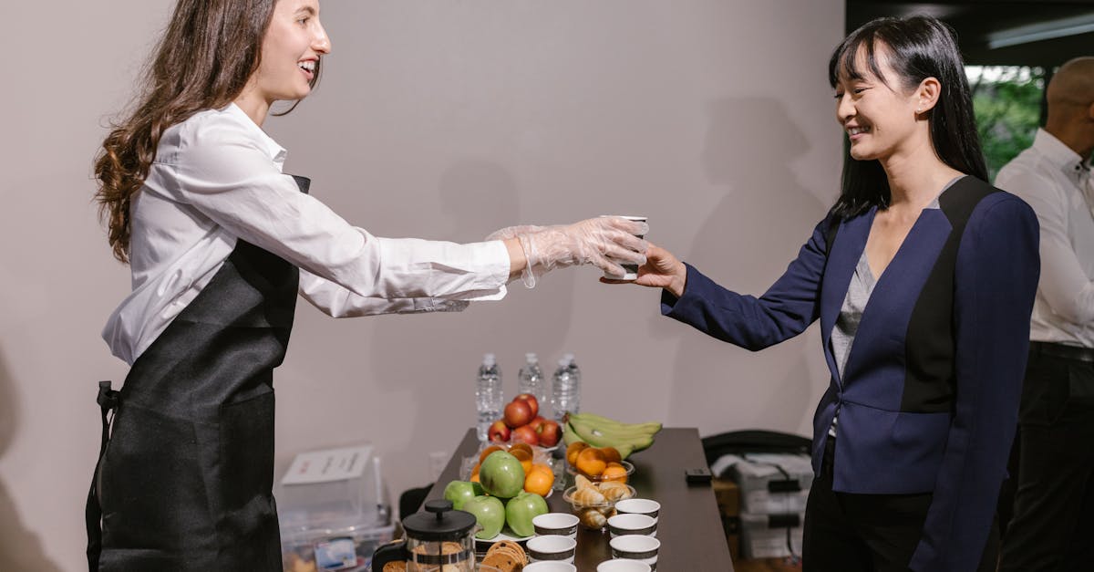 découvrez nos vidéos de mariage professionnelles et capturez chaque moment magique de votre journée inoubliable. des souvenirs authentiques, des émotions partagées et une qualité exceptionnelle pour revivre votre mariage encore et encore.