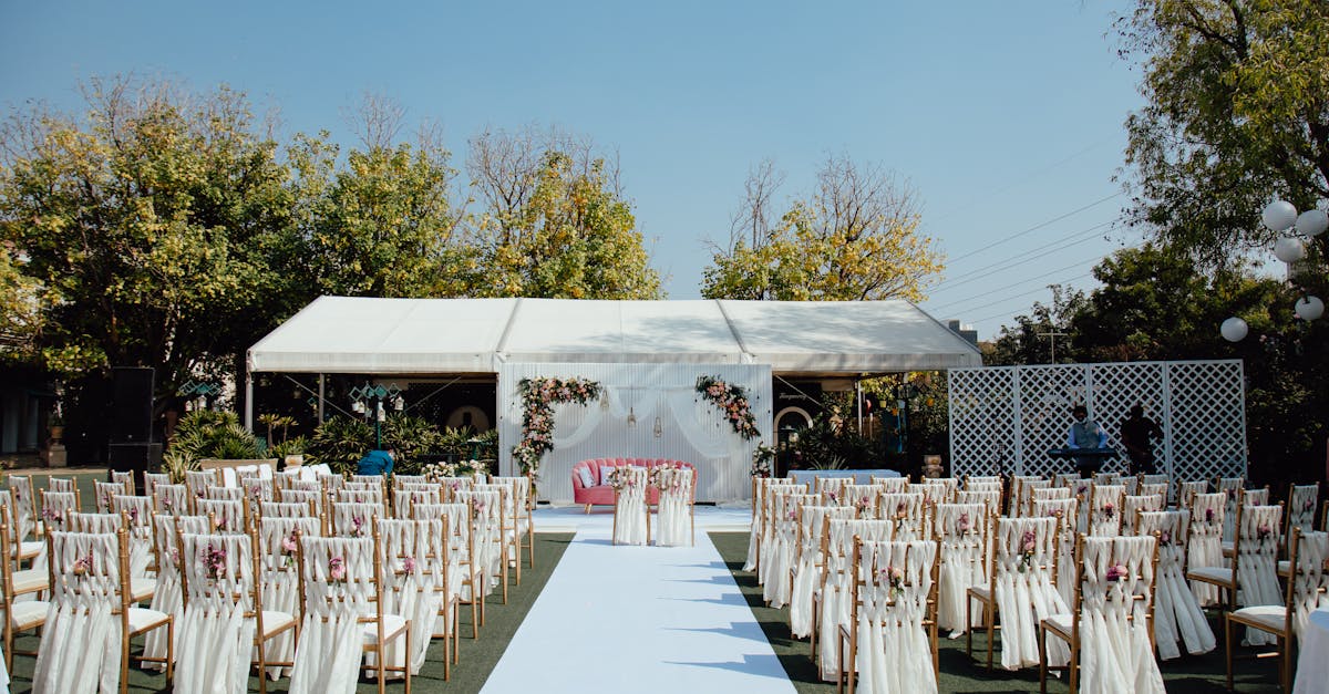 découvrez les meilleures salles de réception pour votre mariage : lieux uniques, services personnalisés et cadres enchanteurs pour un jour inoubliable. trouvez la salle idéale pour célébrer votre union !